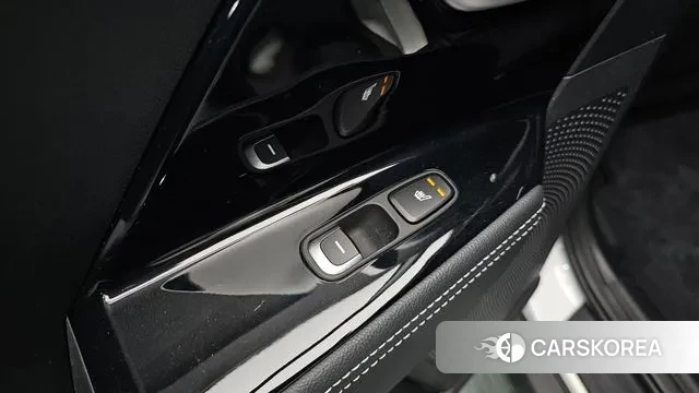 Kia Niro EV id 3483676 из Кореи 10