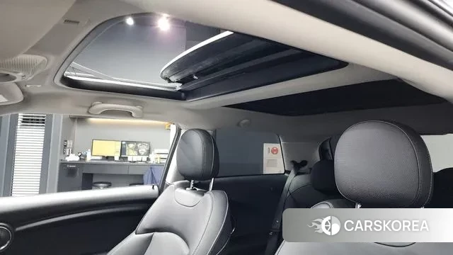 Mini Cooper id 3401770 из Кореи 10