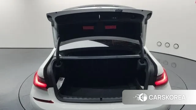 BMW 3 Series (G20) id 3432728 из Кореи 10