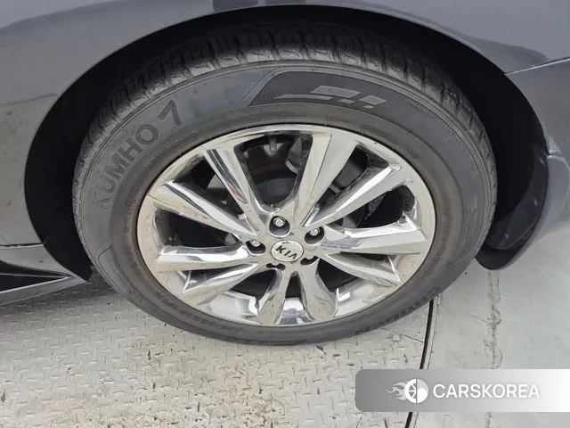 Kia The New Carnival id 3055421 из Кореи 10