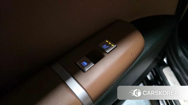 Hyundai Grandeur (GN7) id 3914926 из Кореи 10