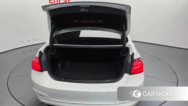 BMW 3 Series (F30) id 3834668 из Кореи 10