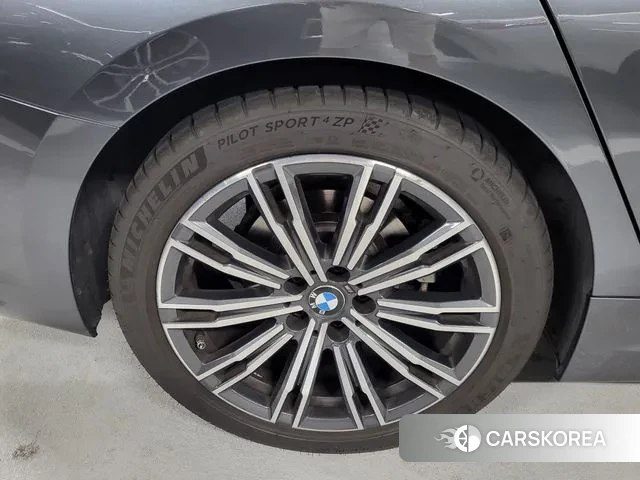 BMW 3 Series (G20) id 3028328 из Кореи 10