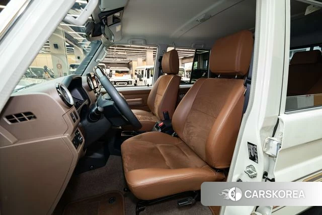 Toyota Land Cruiser 70 Series id 4239404 из Китая 10