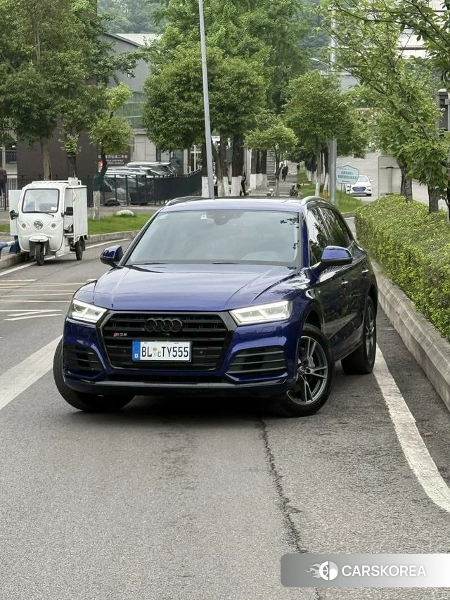 Audi Q5L id 4380363 из Китая 10