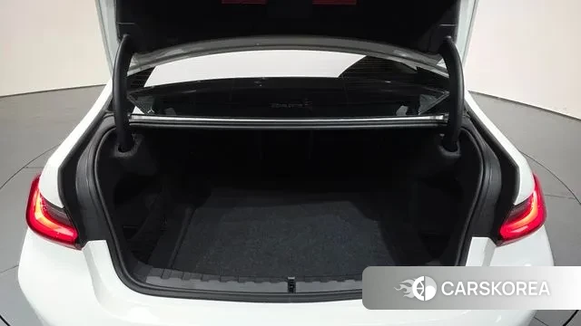 BMW 3 Series (G20) id 2993401 из Кореи 10