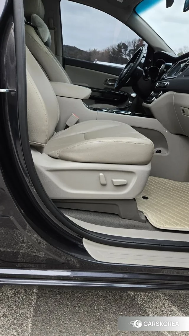 Kia The New Carnival id 3733349 из Кореи 10