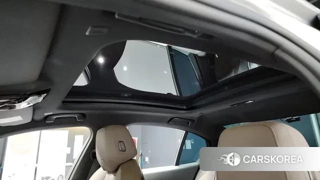 BMW 5 Series (G60) id 3087661 из Кореи 10