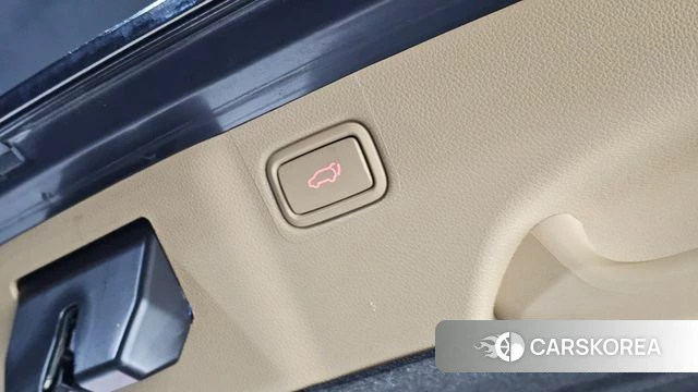 Kia The New Carnival id 4900682 из Кореи 10