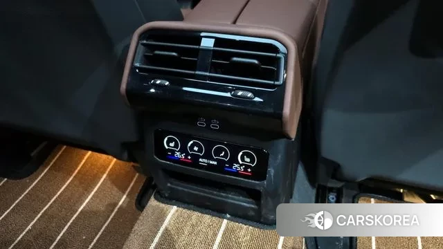 BMW 5 Series (G60) id 3769457 из Кореи 10