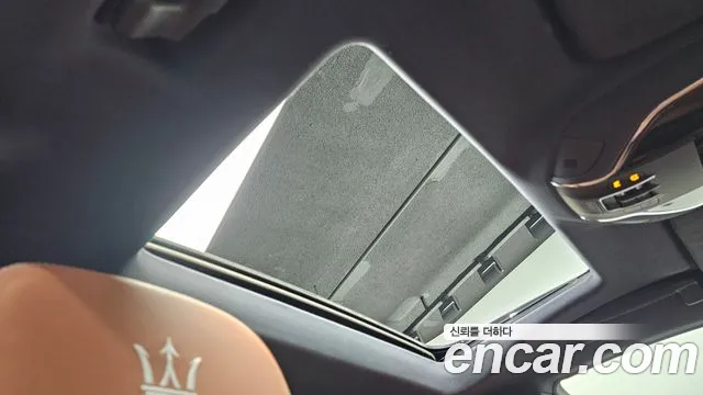 Maserati Quattroporte id 2756203 из Кореи 10