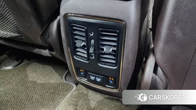 Jeep Grand Cherokee id 3000413 из Кореи 10