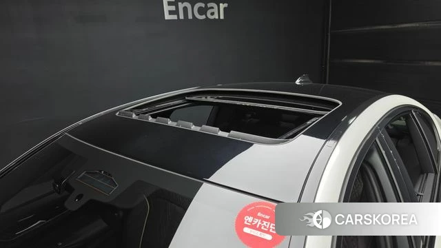 BMW 5 Series (G30) id 3963991 из Кореи 10