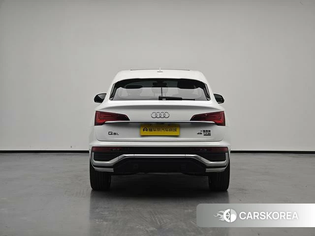 Audi Q5L Sportback id 4209530 из Китая 10