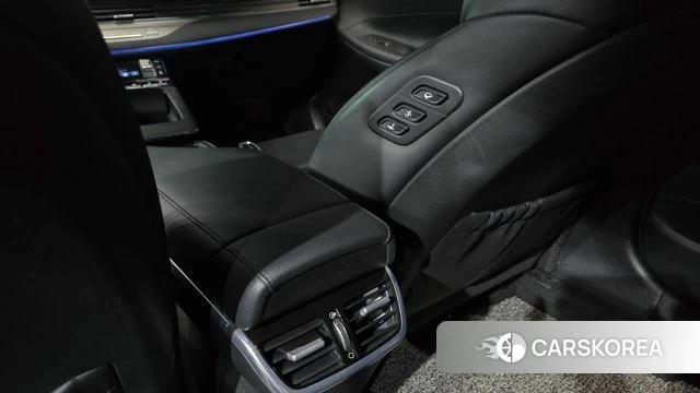 Hyundai The New Grandeur IG Hybrid id 4610034 из Кореи 10
