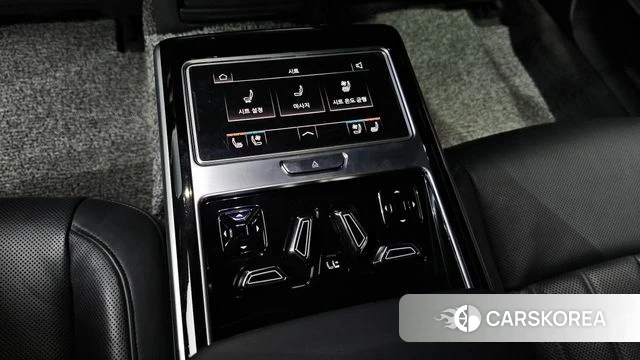 Audi A8 (D5) id 3843601 из Кореи 10