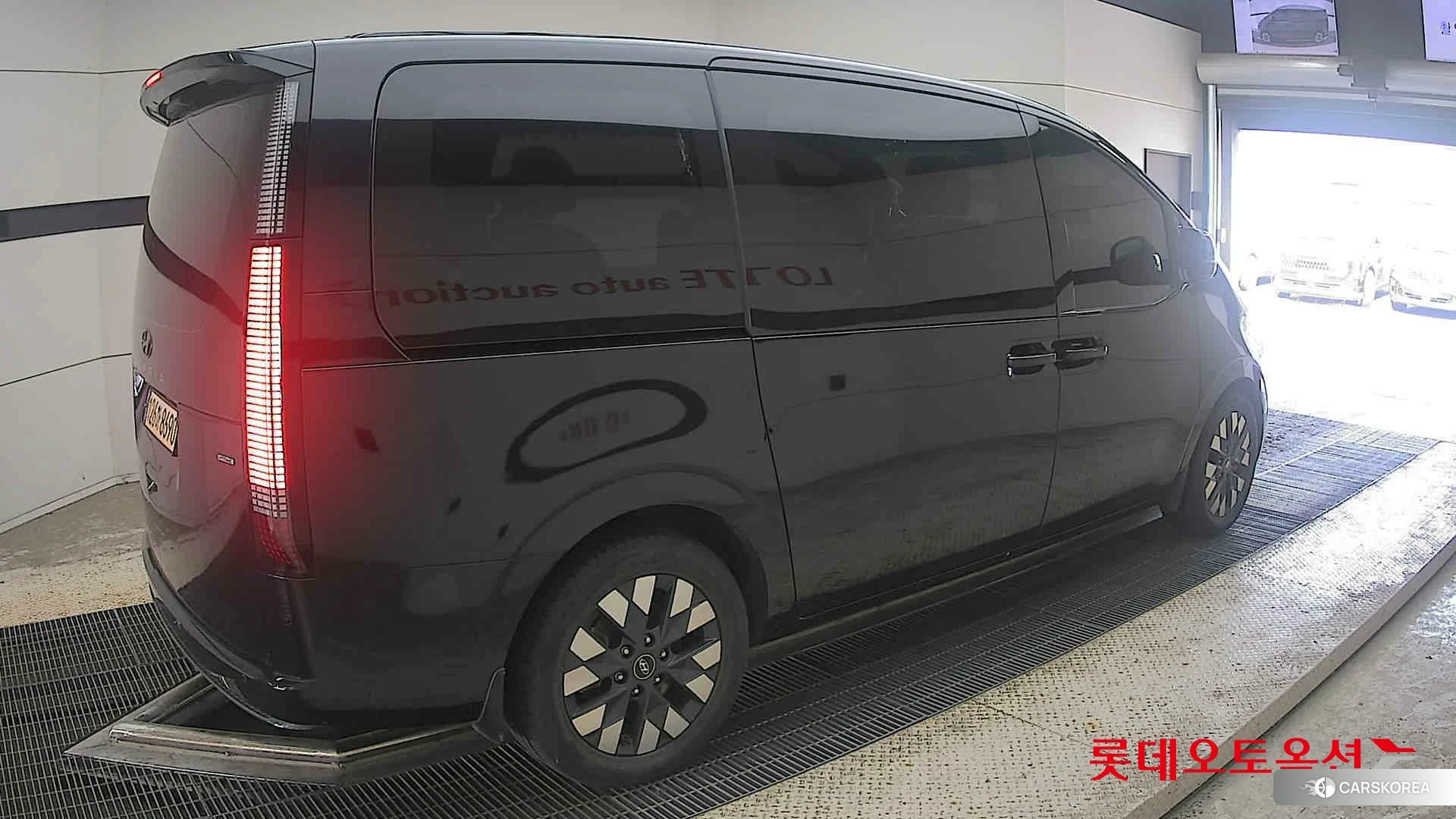 Hyundai Staria Lounge id 4664307 из Кореи 10