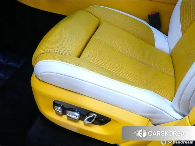 Rolls-Royce Cullinan id 4223012 из Кореи 10