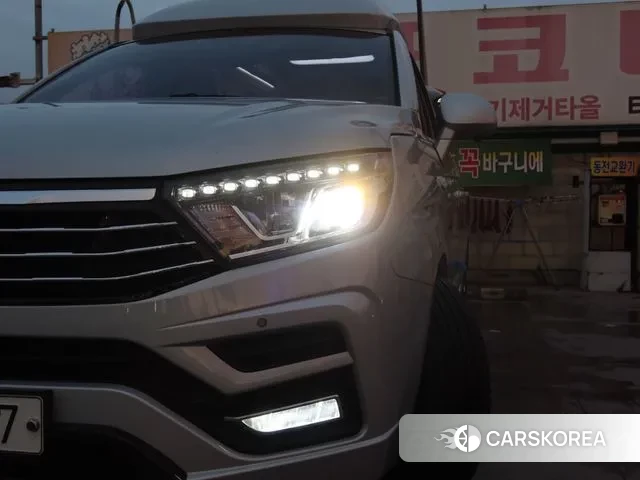 Ssangyong Korando Turismo id 3371190 из Кореи 10