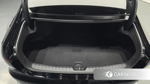 Hyundai Grandeur (GN7) id 3670500 из Кореи 10