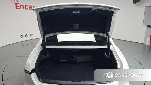 Hyundai Grandeur Hybrid (GN7) id 4354735 из Кореи 10