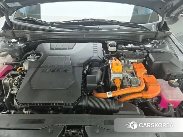 Hyundai Avante Hybrid (CN7) id 3708184 из Кореи 10