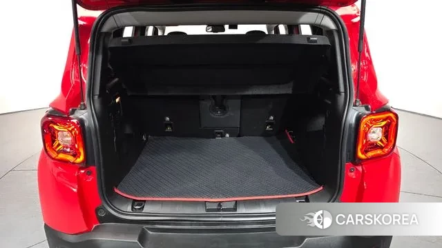 Jeep Renegade id 3576308 из Кореи 10