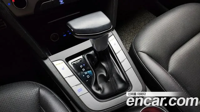 Hyundai Avante AD id 2765537 из Кореи 10