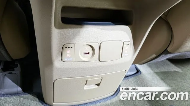 Kia The New Carnival id 2876004 из Кореи 10