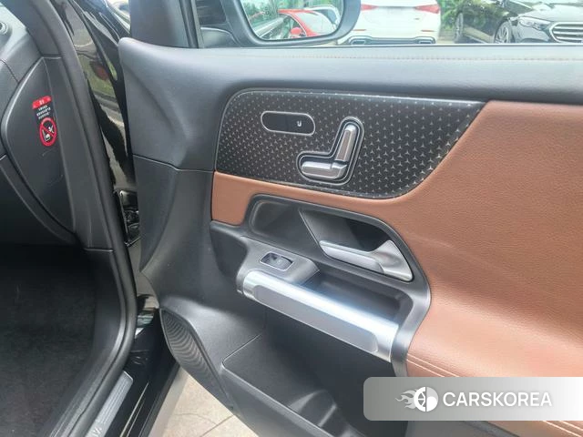 Mercedes-Benz GLB id 4321169 из Китая 10