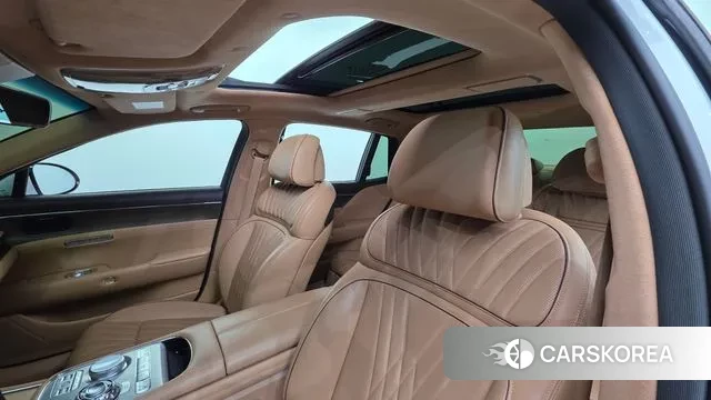 Genesis G90 (RS4) id 3478277 из Кореи 10