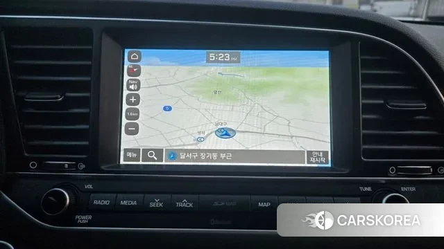 Hyundai Avante AD id 3647331 из Кореи 10