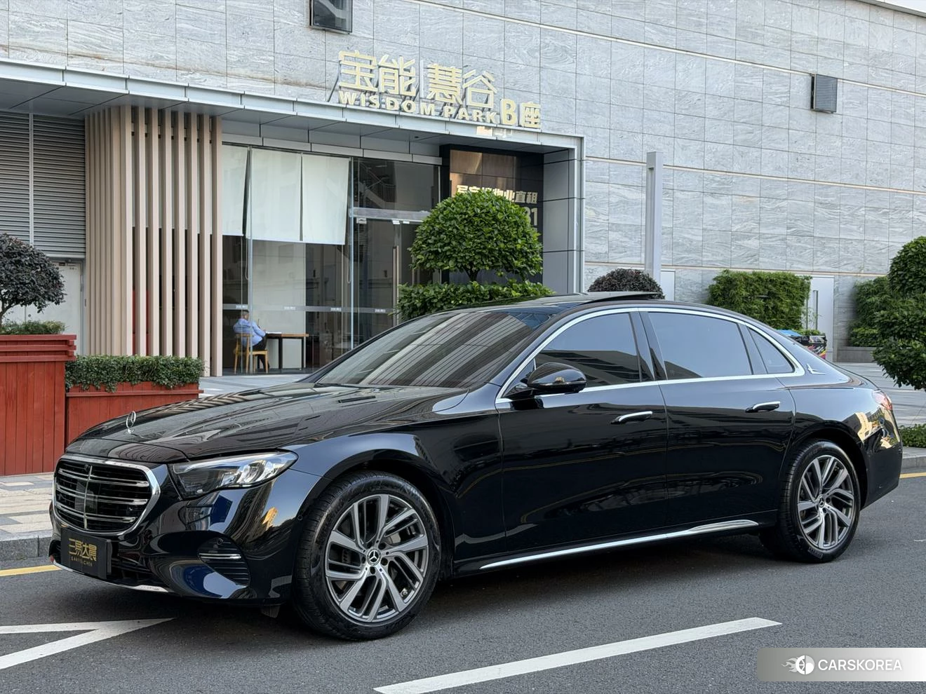 Mercedes-Benz E-class id 4407388 из Китая 10