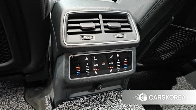 Audi A6 (C8) id 3910950 из Кореи 10