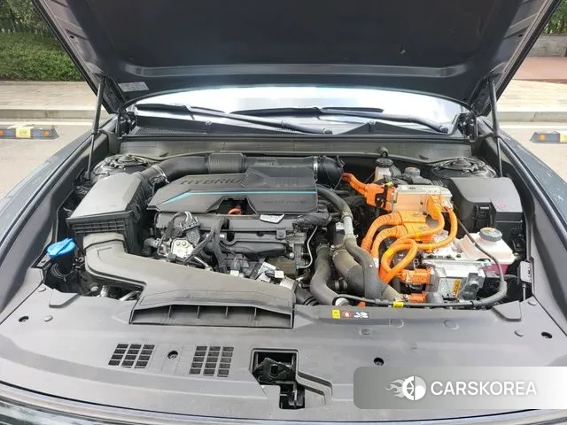 Hyundai Grandeur Hybrid (GN7) id 3057877 из Кореи 10