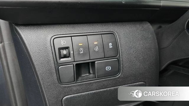 Hyundai Staria id 4248421 из Кореи 10