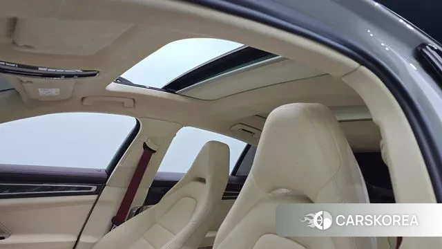 Porsche Panamera (971) id 2980598 из Кореи 10