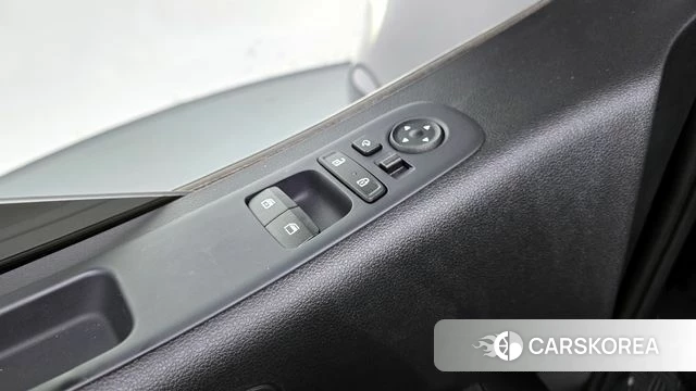 Hyundai Staria id 4177905 из Кореи 10