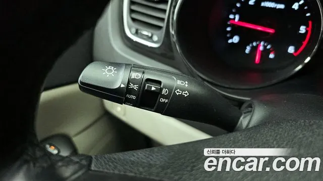 Kia The New Carnival id 2690185 из Кореи 10