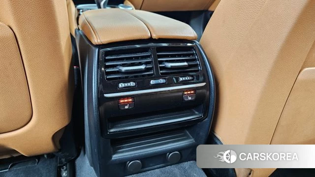 BMW 5 Series (G30) id 4557811 из Кореи 10