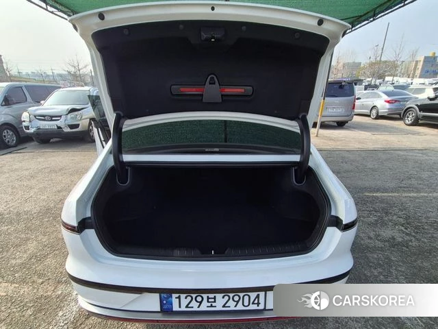 Hyundai Grandeur (GN7) id 3857326 из Кореи 10