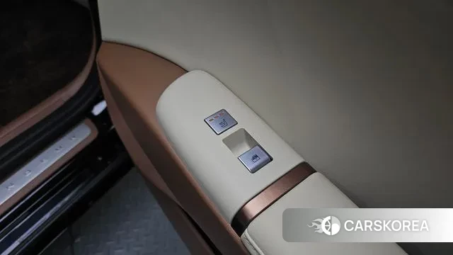 Hyundai Grandeur (GN7) id 3606294 из Кореи 10