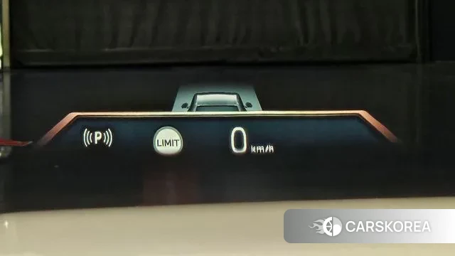 BMW 5 Series (G60) id 3420127 из Кореи 10