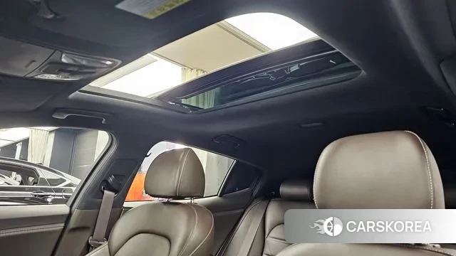 Kia Stinger id 2995168 из Кореи 10