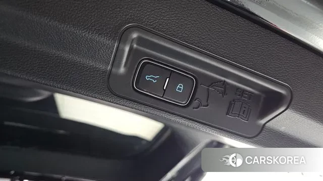 Ford Explorer 6th Generation id 3028490 из Кореи 10