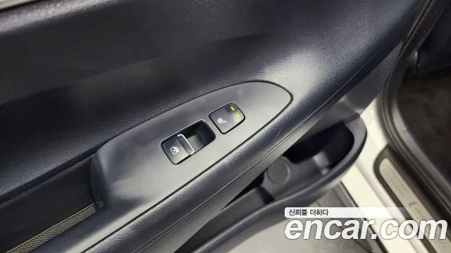 Hyundai The New Grandeur IG Hybrid id 2406903 из Кореи 10