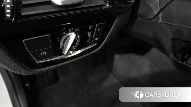 BMW 5 Series (G30) id 4872622 из Кореи 10