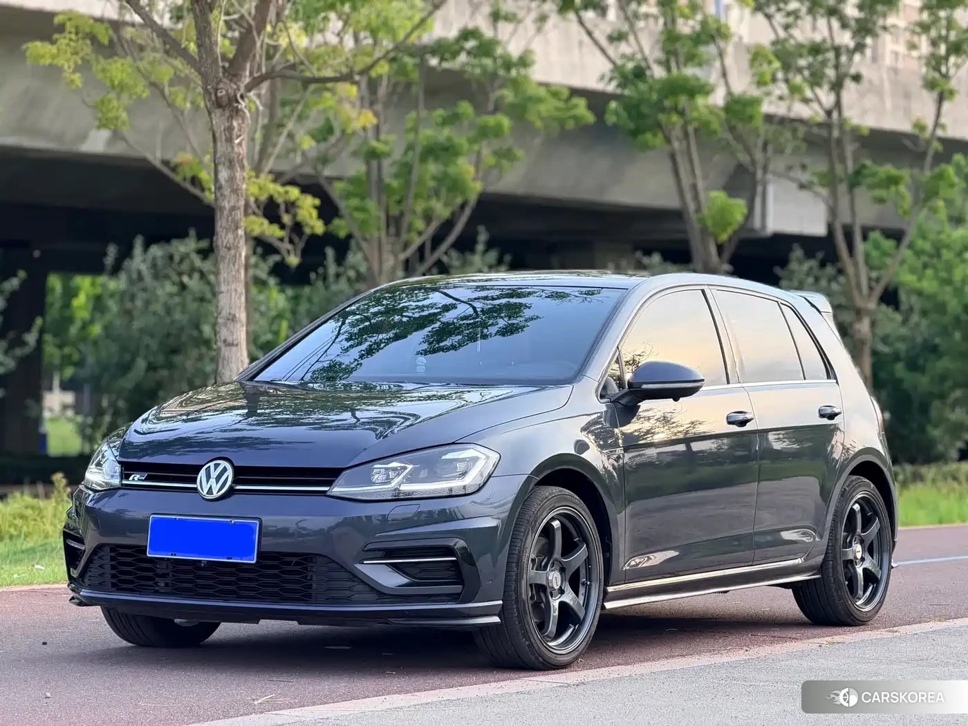 Volkswagen Golf id 4600741 из Китая 10