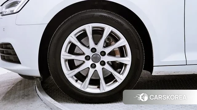 Audi A4 (B9) id 3451588 из Кореи 10