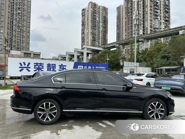 Volkswagen Magotan id 4271182 из Китая 10